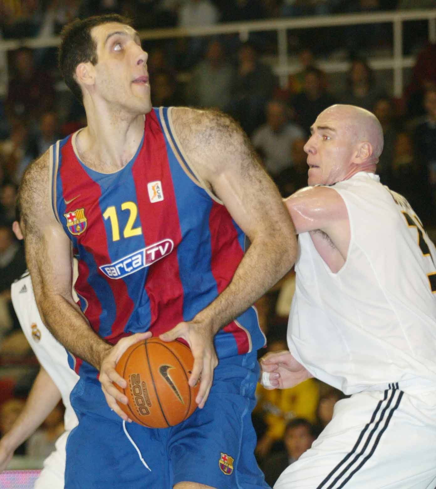 Jugada de Roberto Dueñas