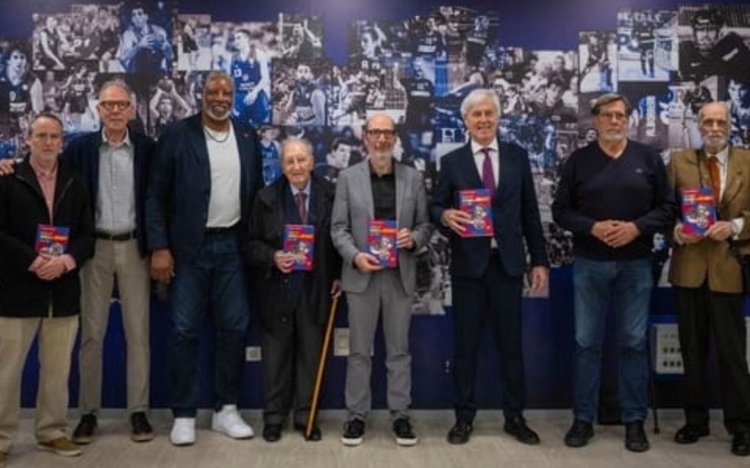 Presentació del Llibre de Francesc Fernandez al palau blaugrana. Amb Audie Norris, Manolo Flores, Pedro Ansa